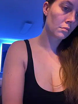 Snapshot of newMichelle chatting on 01/08/25, 06:52 newMichelle online show from 01/08/25, 06:52