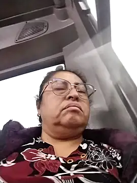 Keyla01  online show from 12/03/25, 10:46