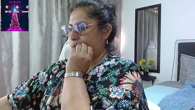 Keyla01  online show from 01/06/26, 06:00