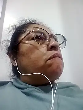 Keyla01  online show from 04/27/26, 11:41