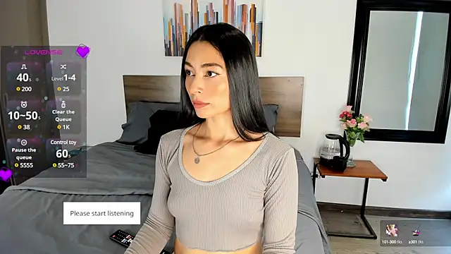 Snapshot of Ginebraa_Saenz chatting on 02/17/25, 01:32 Ginebraa Saenz online show from 02/17/25, 01:32