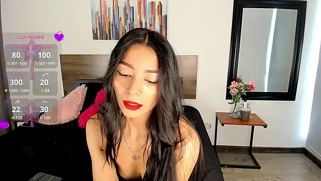 Snapshot of Ginebraa_Saenz chatting on 03/06/25, 02:18 Ginebraa Saenz online show from 03/06/25, 02:18