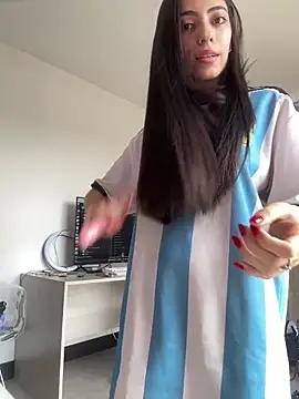 Snapshot of martiiaciar chatting on 12/31/24, 08:34 martiiaciar online show from 12/31/24, 08:34