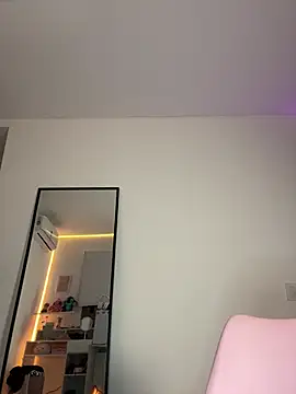 Snapshot of martiiaciar chatting on 03/23/25, 02:15 martiiaciar online show from 03/23/25, 02:15