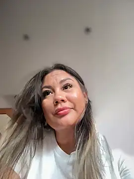 ValeryGrey online show from 03/05/26, 06:15