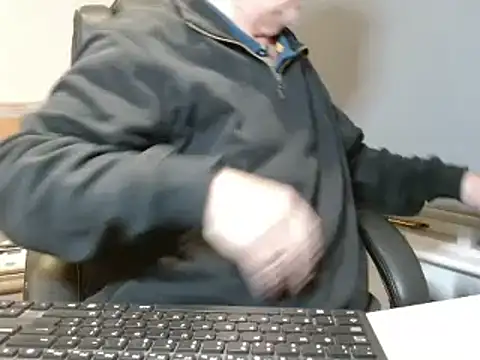 bigbadjon69 online show from 12/31/24, 12:32