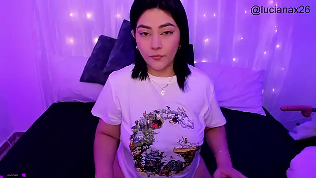 lucy26  online show from 11/19/25, 03:17