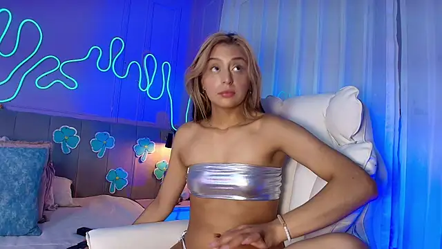 Sofly s online show from 03/17/26, 11:46