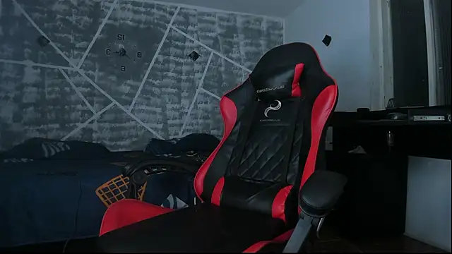 leonidas 18k online show from 02/04/26, 10:15