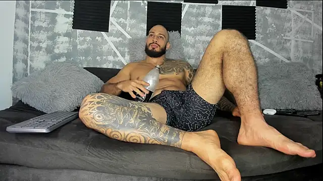 leonidas 18k online show from 05/27/26, 03:25