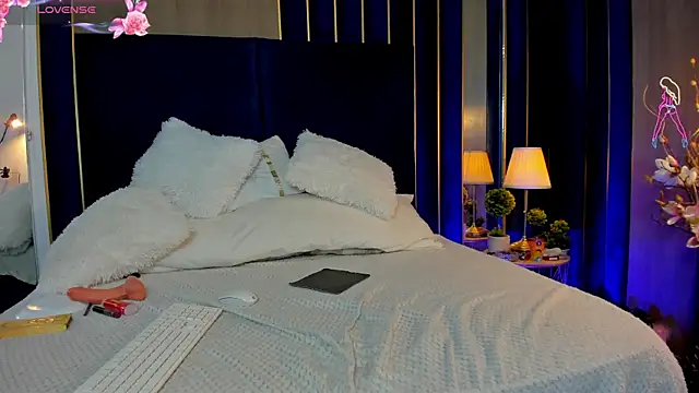 VanessaAngel online show from 11/13/25, 11:47