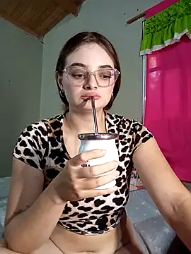 Emmacut online show from 04/08/26, 09:04