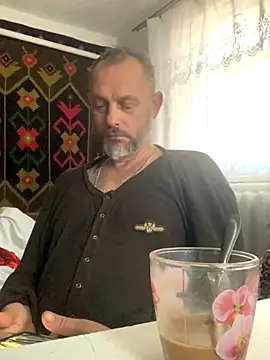 GHsveter online show from 10/27/25, 09:46