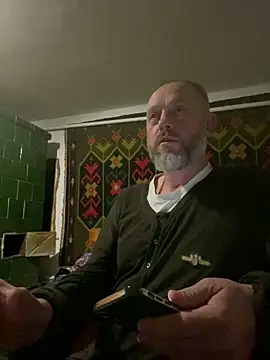 Snapshot of GHsveter chatting on 04/21/26, 07:39 GHsveter online show from 04/21/26, 07:39