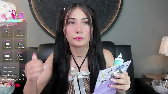 miss sharlotte18 online show from 02/26/25, 09:16