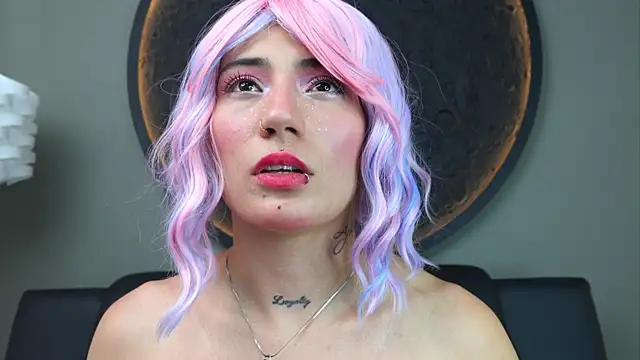 miss sharlotte18 online show from 10/10/25, 07:02