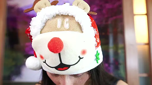 miss sharlotte18 online show from 12/15/25, 06:12