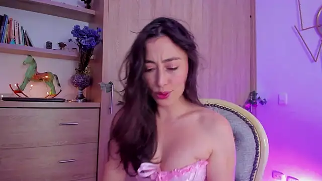 Amatiista online show from 03/07/26, 04:59