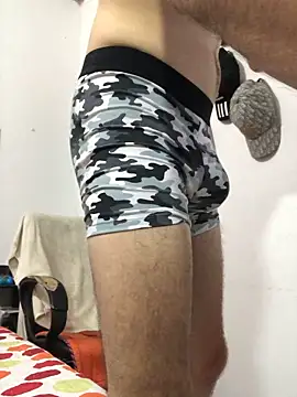 Snapshot of Cabetothepro chatting on 11/16/25, 01:33 Cabetothepro online show from 11/16/25, 01:33