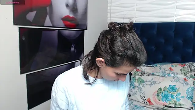 Eva-Williams online show from 02/13/25, 02:45