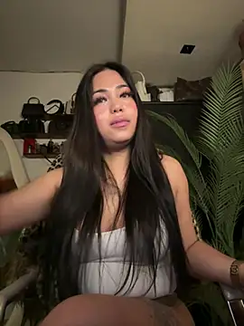 BigDominaMia online show from 04/20/26, 06:16