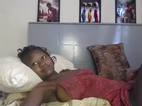 CandyLovesU2 online show from 02/12/25, 08:49