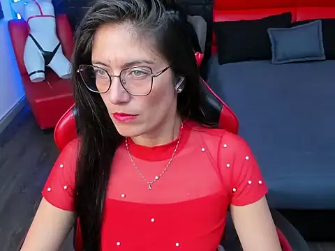 Snapshot of AnnyMilet_ chatting on 07/03/26, 01:39 AnnyMilet online show from 07/03/26, 01:39