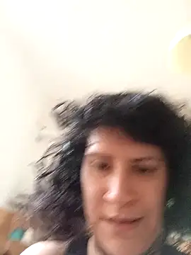 callmelouve online show from 12/05/25, 12:14