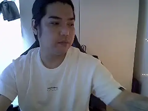 StrawberryWine07 online show from 03/19/25, 02:27