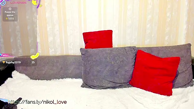 Snapshot of Sweet_pussynikol chatting on 10/04/25, 05:38 Sweet pussynikol online show from 10/04/25, 05:38