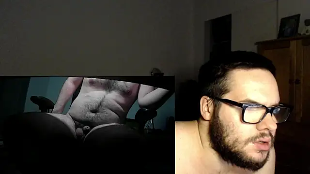 Snapshot of fck_boy123 chatting on 12/17/24, 07:07 fck boy123 online show from 12/17/24, 07:07