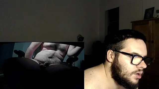 Snapshot of fck_boy123 chatting on 12/31/24, 07:10 fck boy123 online show from 12/31/24, 07:10