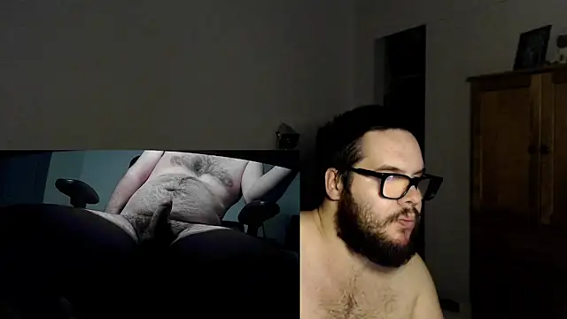 Snapshot of fck_boy123 chatting on 01/08/25, 08:27 fck boy123 online show from 01/08/25, 08:27