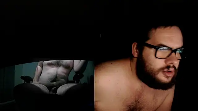 Snapshot of fck_boy123 chatting on 12/02/25, 02:28 fck boy123 online show from 12/02/25, 02:28