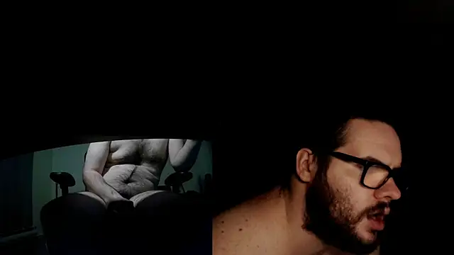 Snapshot of fck_boy123 chatting on 01/18/26, 05:44 fck boy123 online show from 01/18/26, 05:44