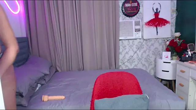 Snapshot of Pretty_Cassie69 chatting on 02/18/25, 06:15 Pretty Cassie69 online show from 02/18/25, 06:15