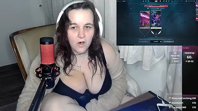 Lia-Bloom online show from 12/24/24, 05:05