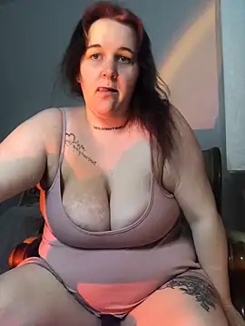 Lia-Bloom online show from 02/23/25, 01:35