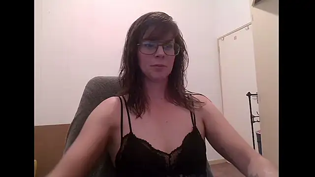 SavannaGirly online show from 03/17/26, 09:12