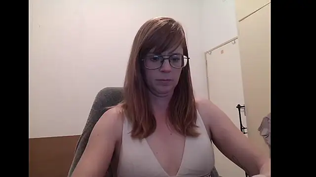 SavannaGirly online show from 06/01/26, 05:25