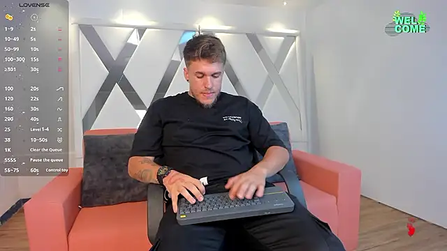 keane lee online show from 12/03/24, 07:44