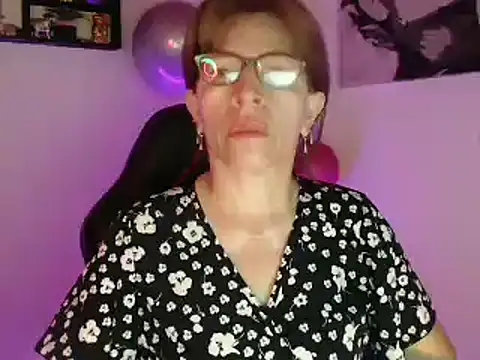 Chayla Ruiz online show from 03/10/25, 12:59