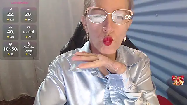 Chayla Ruiz online show from 04/18/26, 09:02