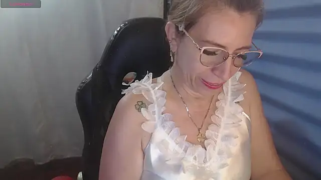 Snapshot of Chayla_Ruiz chatting on 05/03/26, 12:55 Chayla Ruiz online show from 05/03/26, 12:55