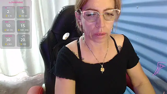 Snapshot of Chayla_Ruiz chatting on 05/31/26, 05:09 Chayla Ruiz online show from 05/31/26, 05:09
