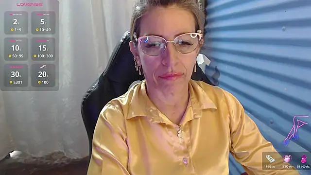 Snapshot of Chayla_Ruiz chatting on 06/03/26, 01:25 Chayla Ruiz online show from 06/03/26, 01:25