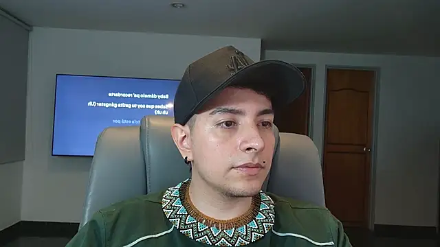 Jhoan saenz online show from 11/08/25, 01:17