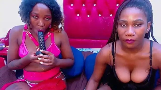 XSCARLETQUEENXX online show from 03/22/26, 09:40