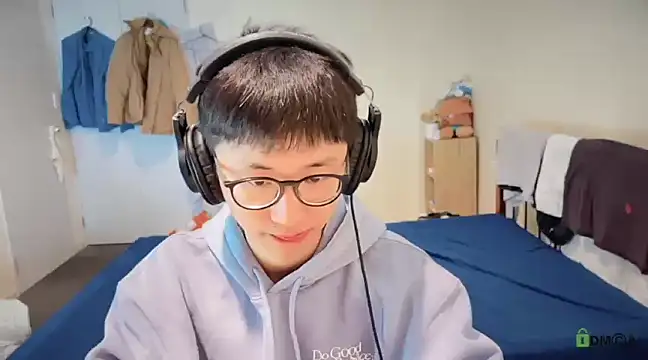 romeoisme   online show from 12/19/24, 05:18