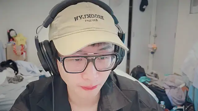 romeoisme   online show from 01/12/25, 06:27